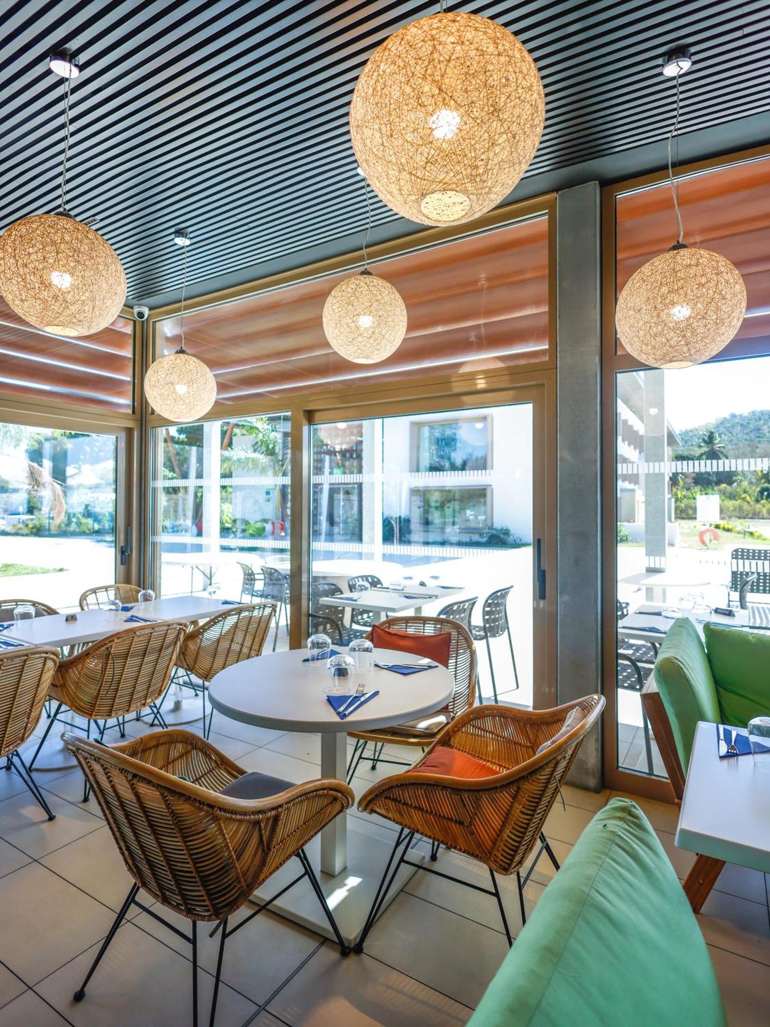 Ibis Styles Mayotte Aeroport Pamandzi Εξωτερικό φωτογραφία